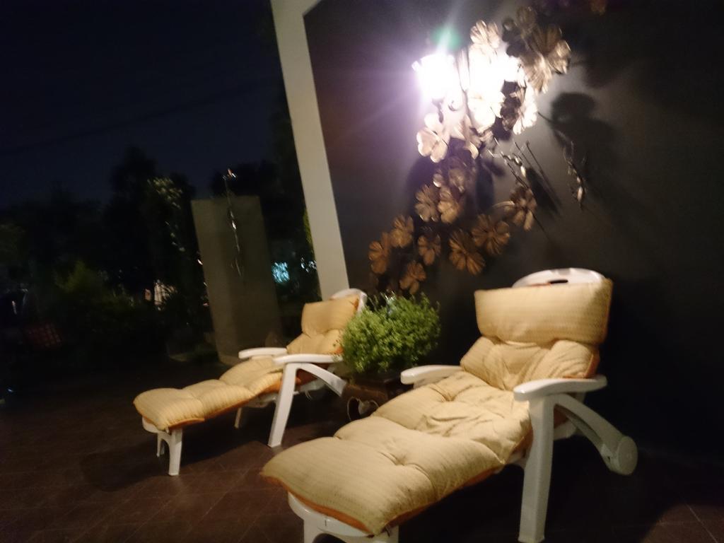 Capital O 1051 Pagoda House 清邁 外观 照片